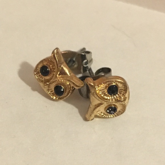 Gold Black Owls Faces Earrings Studs Jewelry - Picture 2 of 2
